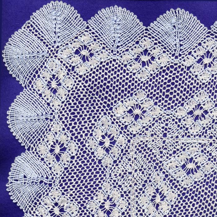 August's Lace