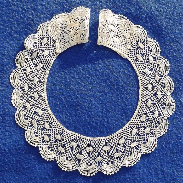 August's Lace